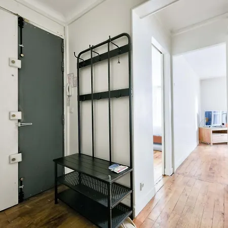 Apartman T2 Avec Superbe Balcon A 17eme *